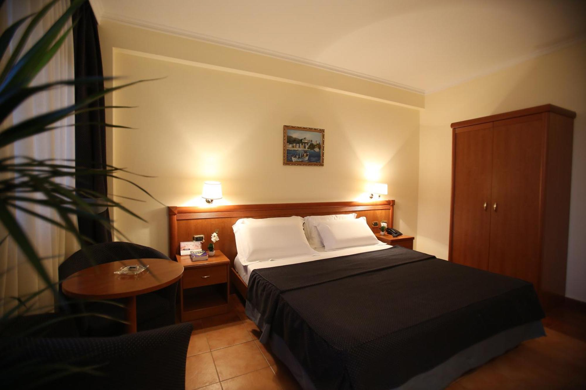 Hotel Continental Vore Ruang foto